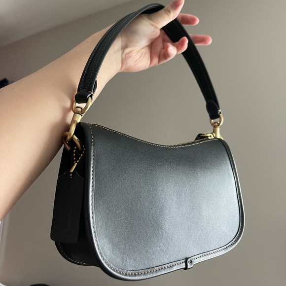 Coach Black Swinger Shoulder Bag - Picture 8 of 13